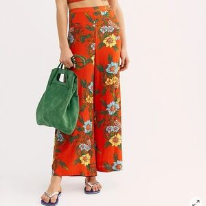 Free People Blue Horizon Wide Leg Flowy Tropical Boho Orange Floral Pants Size 4
